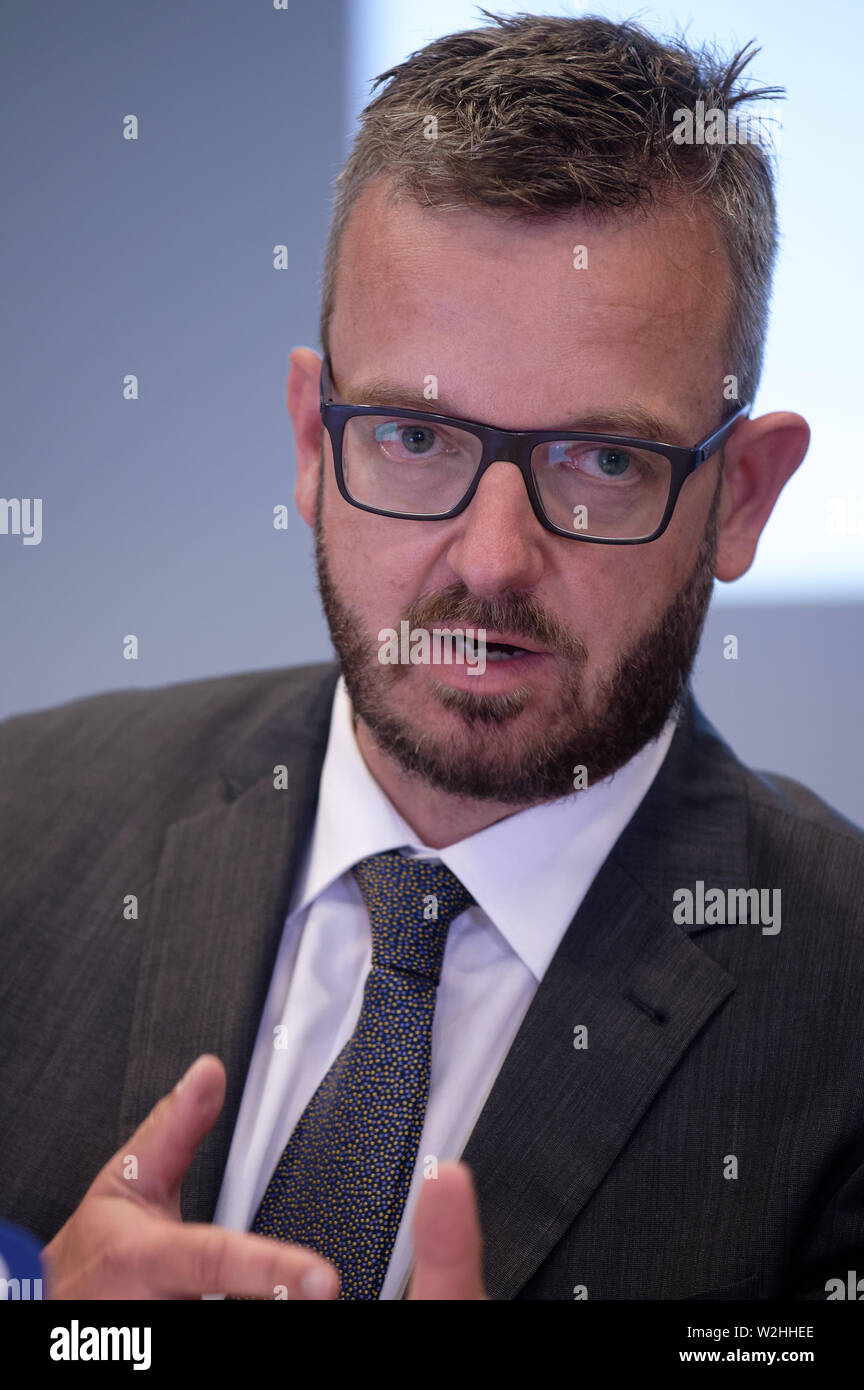 Cologne, Germany. 09th July, 2019. The head of the FIU, Christof Schulte, speaks at a press conference on the annual report of the Financial Intelligence Unit (FIU). The FIU is the anti-money laundering unit of the federal government. Credit: Henning Kaiser/dpa/Alamy Live News Stock Photo