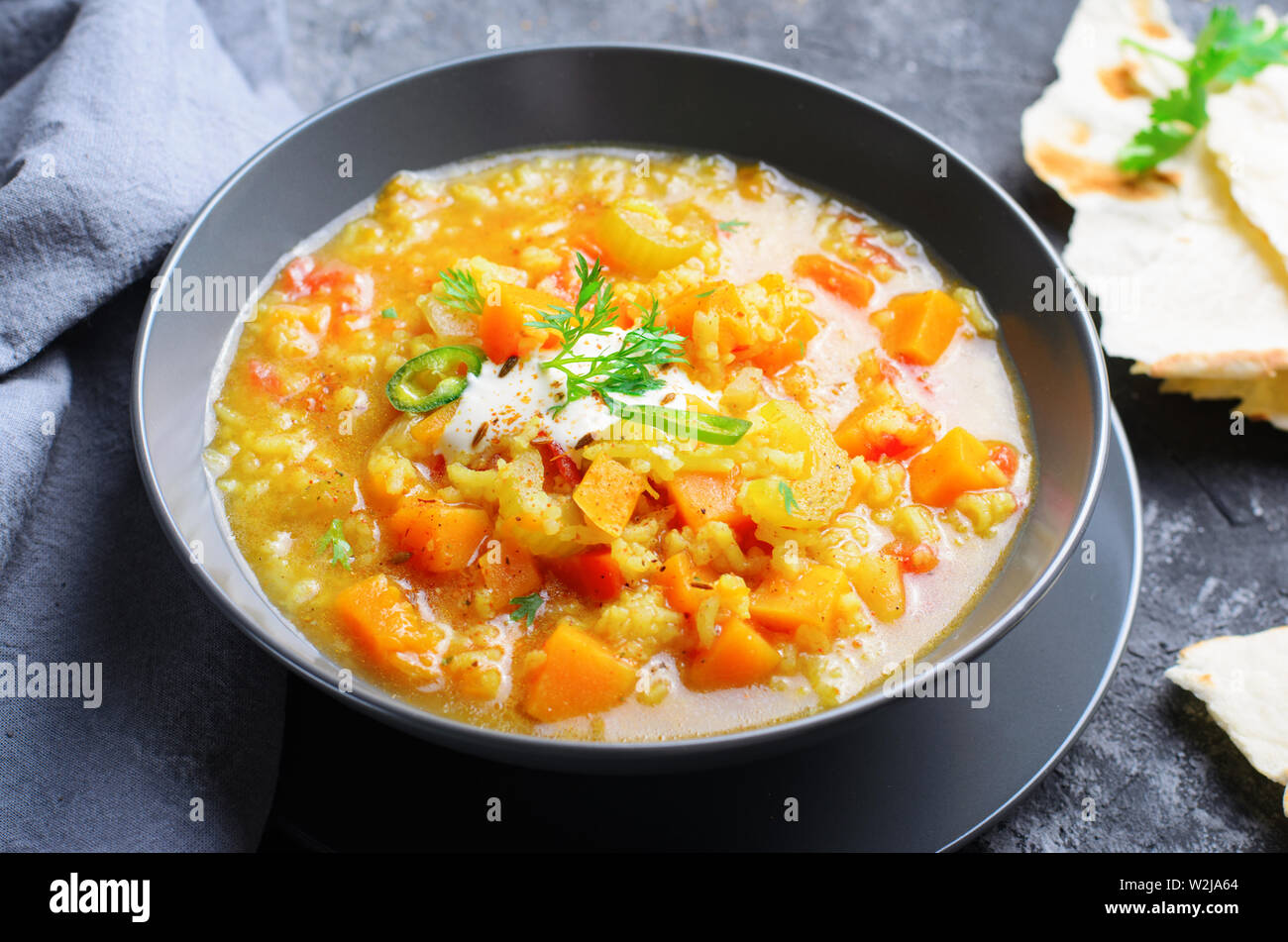 Traditional indian dal soup hi-res stock photography and images - Alamy
