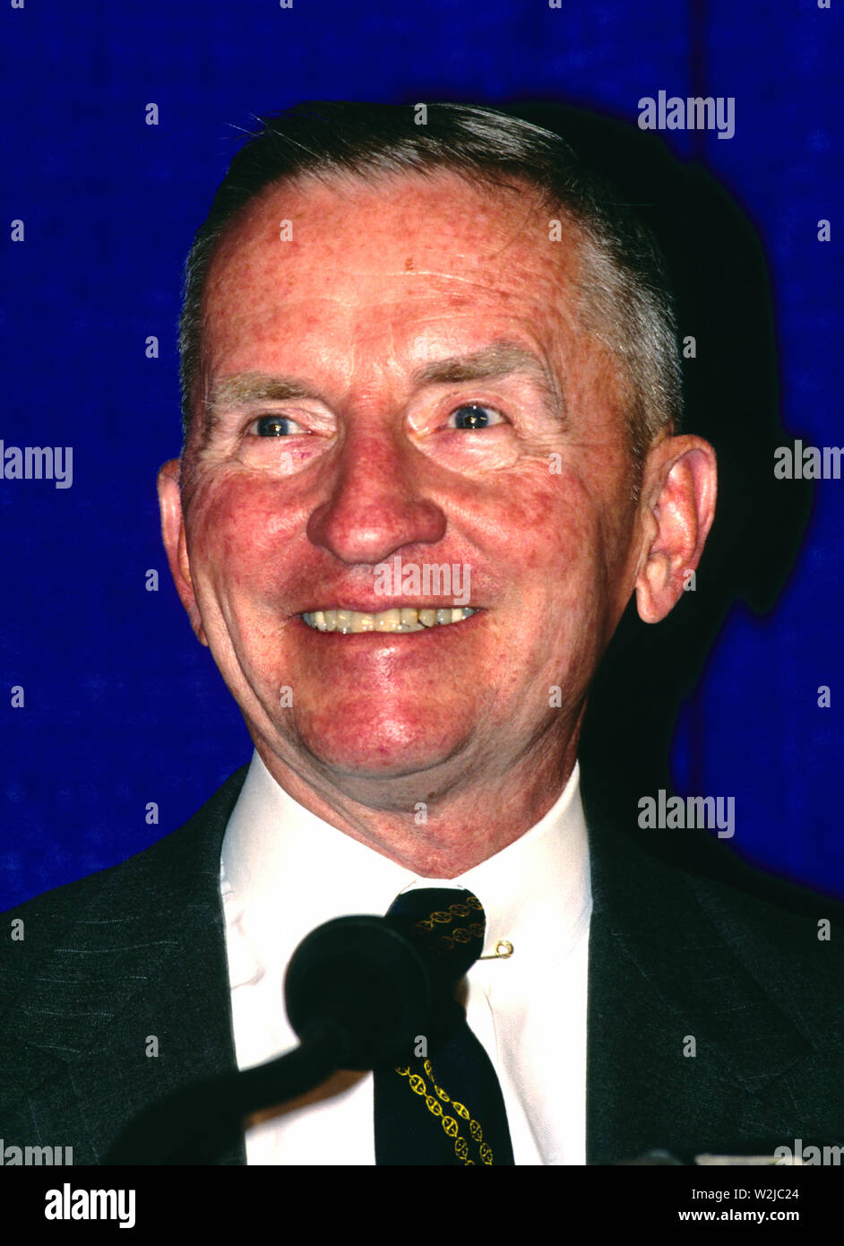 Annapolis, Maryland, USA. 24th June, 1992. Undeclared candidate for President of the United States Ross Perot holds a press conference in Annapolis, Maryland on June 24, 1992. Credit: Arnie Sachs/CNP/ZUMA Wire/Alamy Live News Stock Photo