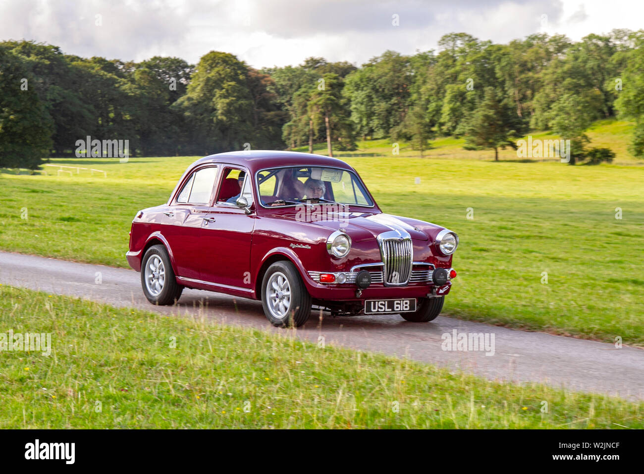 Riley motor car hi-res stock photography and images - Alamy