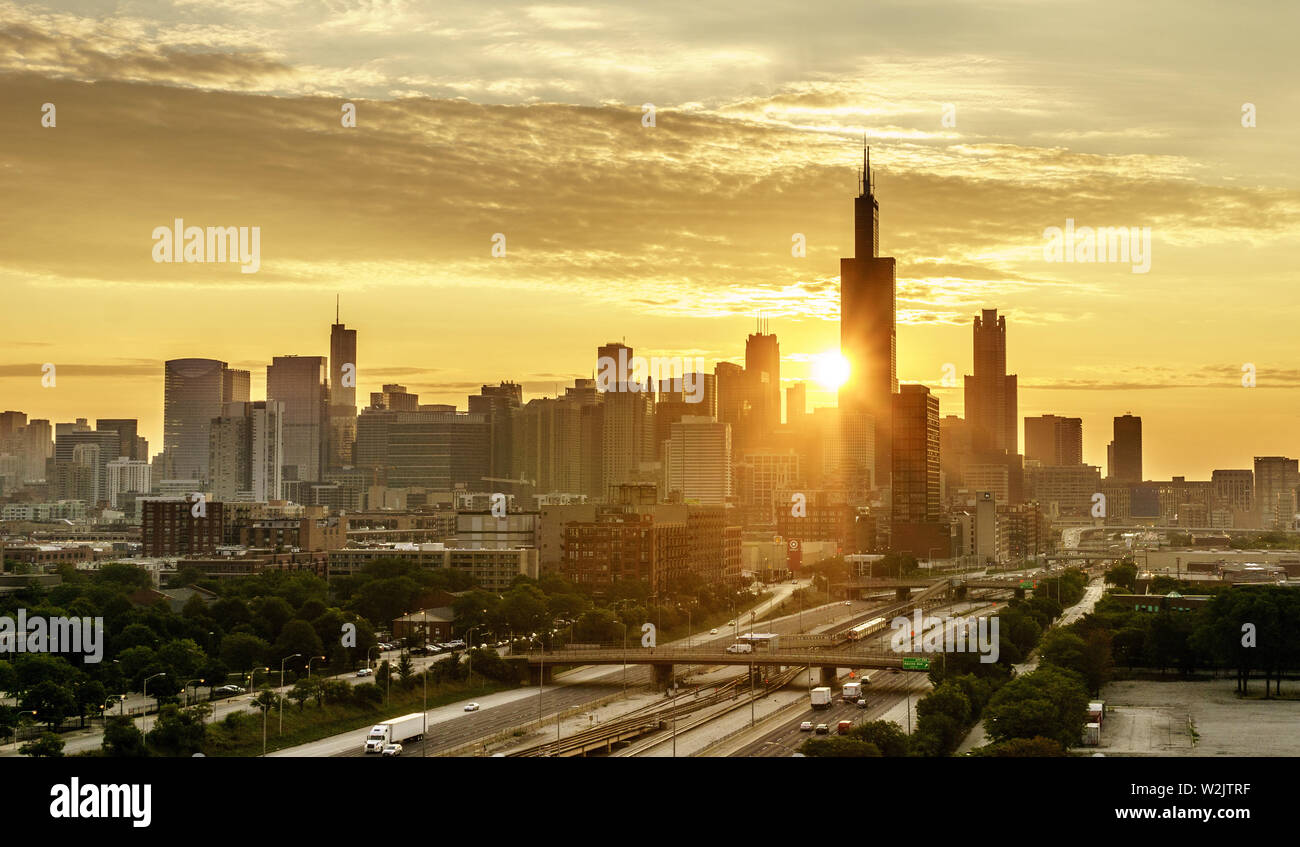 Sunrise Over the Chicago Skyline Stock Photo