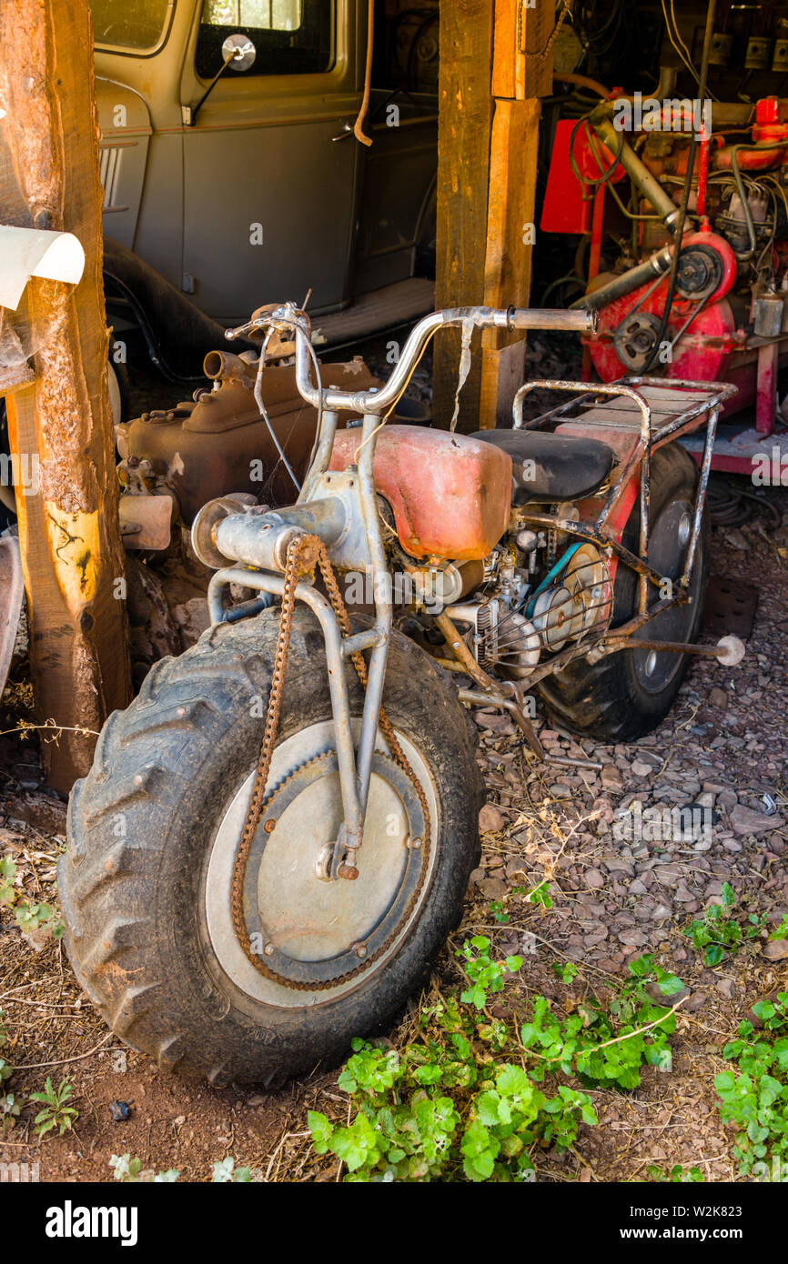 Antique motorcycle hi-res stock photography and images - Alamy