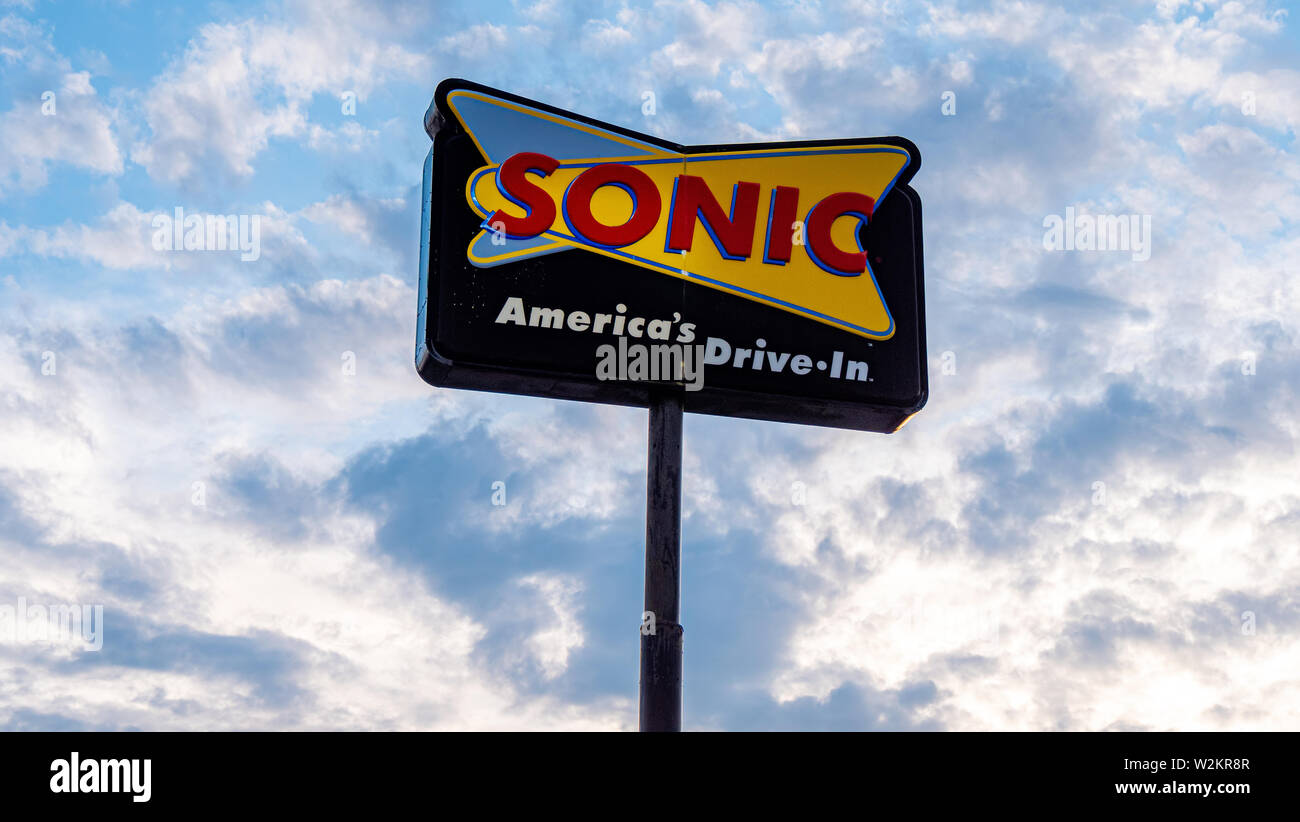 Sonic Fast Food Drive In Restaurant Frankfort Usa June 18