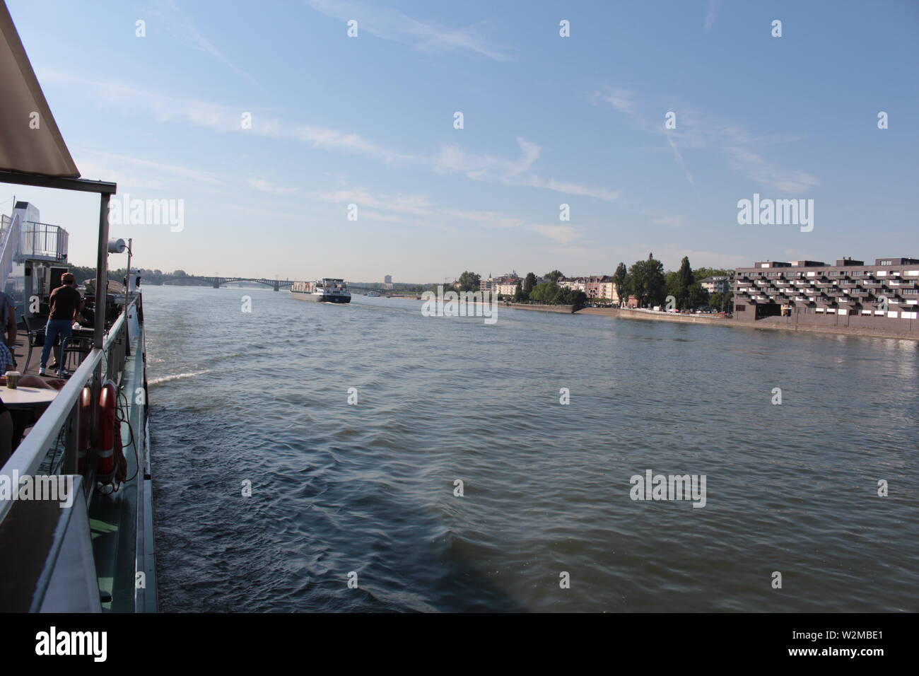 Mainz bank of river hi-res stock photography and images - Alamy