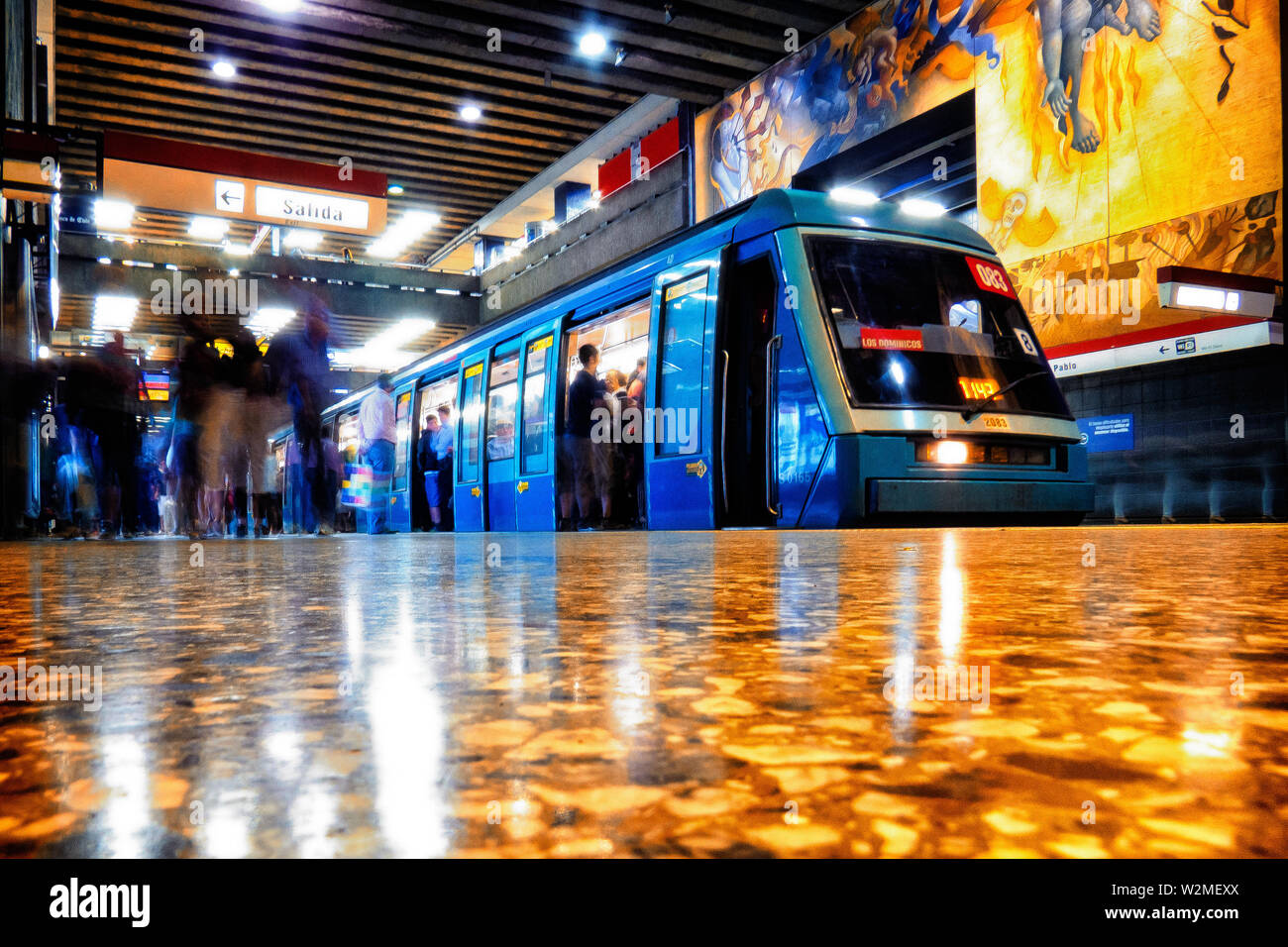 SANTIAGO, CHILE - NOVEMBER 2014: A Metro de Santiago NS93 train at Universidad de Chile station of Line 1 Stock Photo