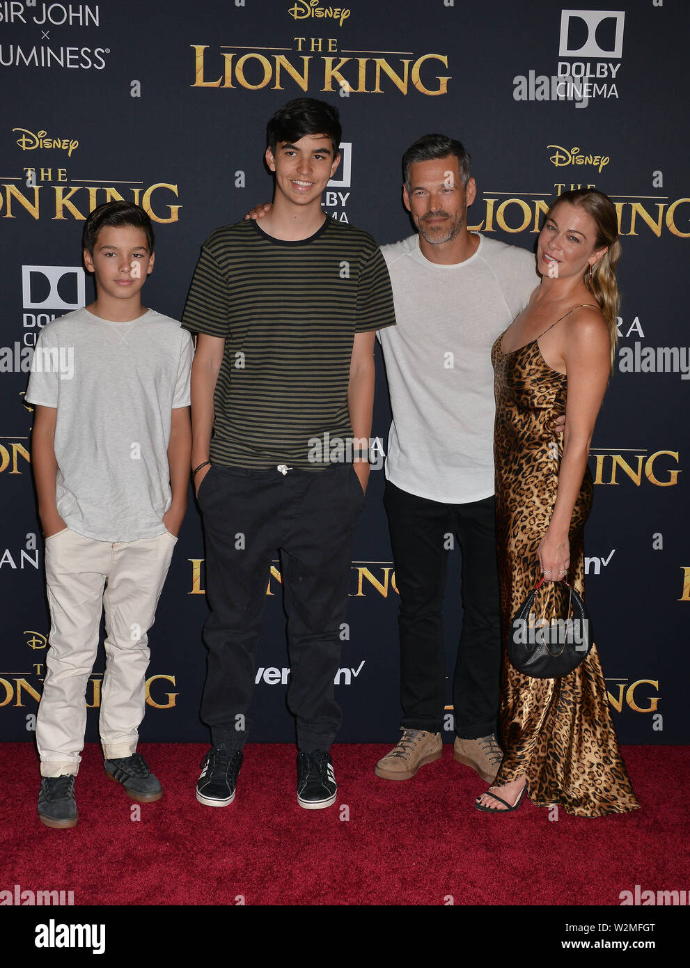 Los Angeles, USA. 9th July, 2019. Eddie Cibrian, LeAnn Rimes and kids 049 attend the premiere of Disney's 'The Lion King' at Dolby Theatre on July 09, 2019 in Hollywood, California Credit: Tsuni/USA/Alamy Live News Stock Photo