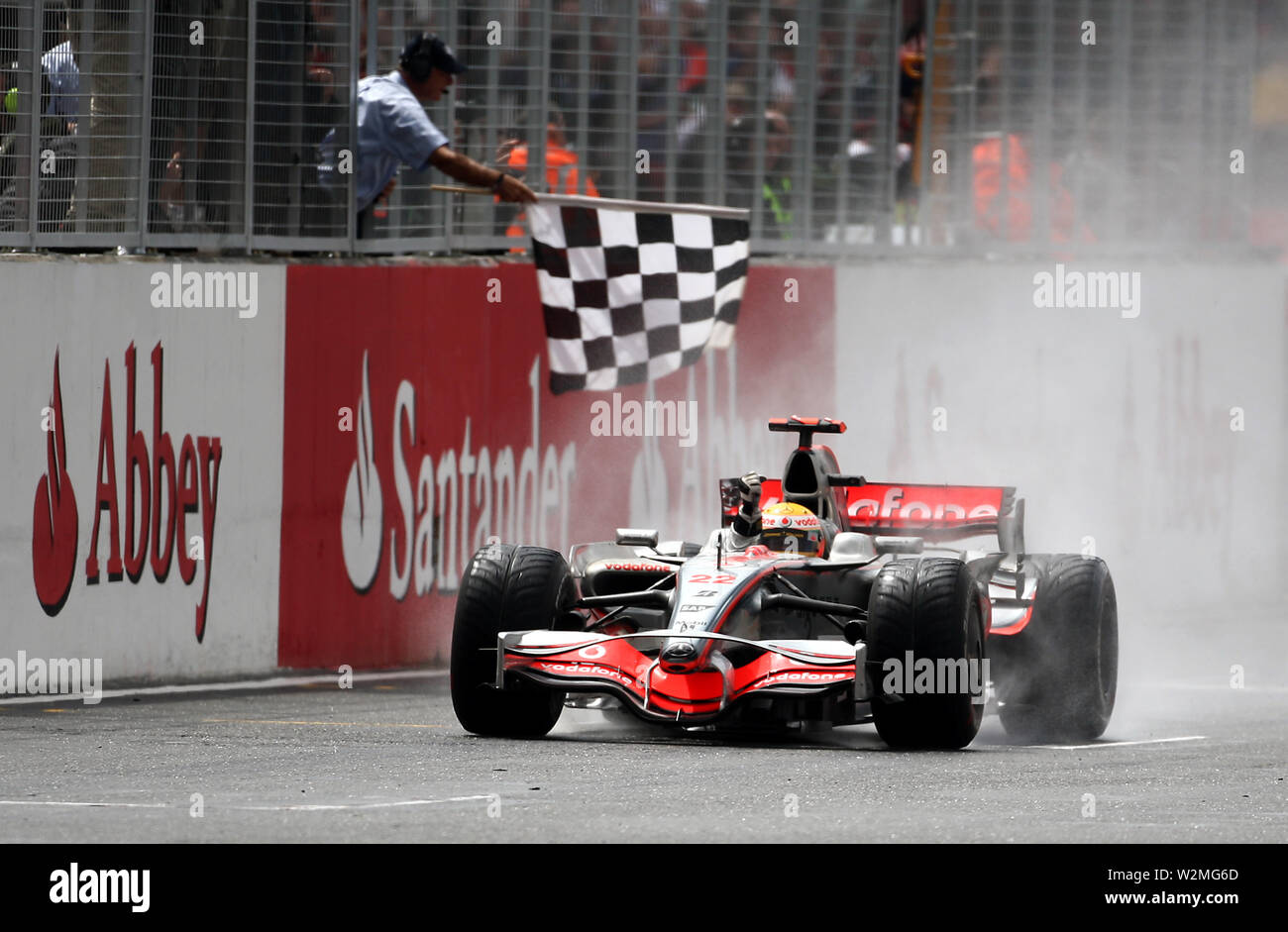 lewis hamilton silverstone 2008