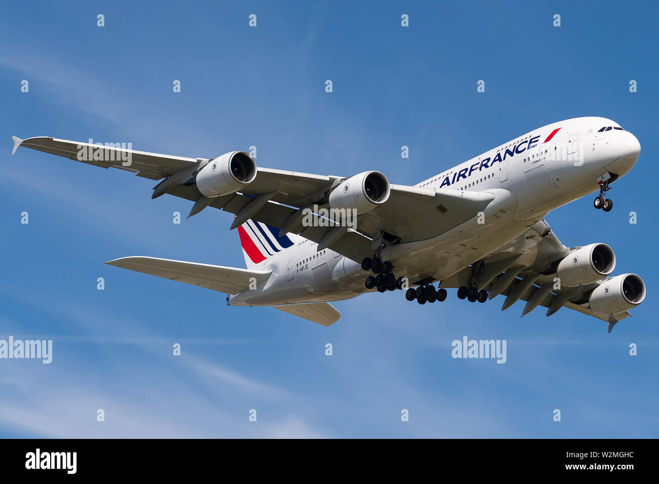 F-HPJE, July 9, 2019, Airbus A380-861-052 landing at Paris Roissy Charles de Gaulle airport at the end of Air France flight AF83 from San Francisco Stock Photo