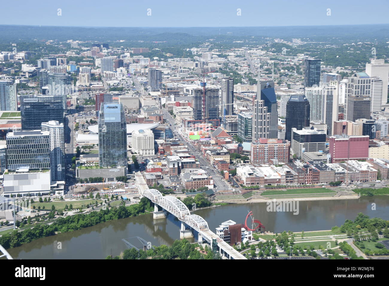 A photo of downtown Nashville, Tennessee taken from the air June 21, 2019. Members of the Tennessee Army National Guard’s 1-230th Assault Helicopter Battalion took several members from the Tennessee Air National Guard’s 118th Wing for a flight on a UH-60 Black Hawk around Nashville and the surrounding counties. (U.S. Air National Guard photo by Staff Sgt. Anthony Agosti) Stock Photo