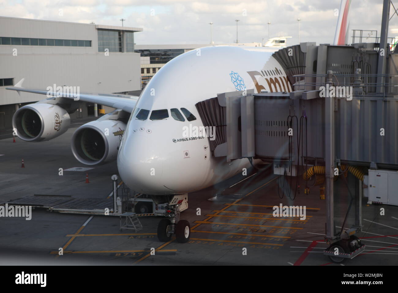 A 380 emirates hi-res stock photography and images - Alamy