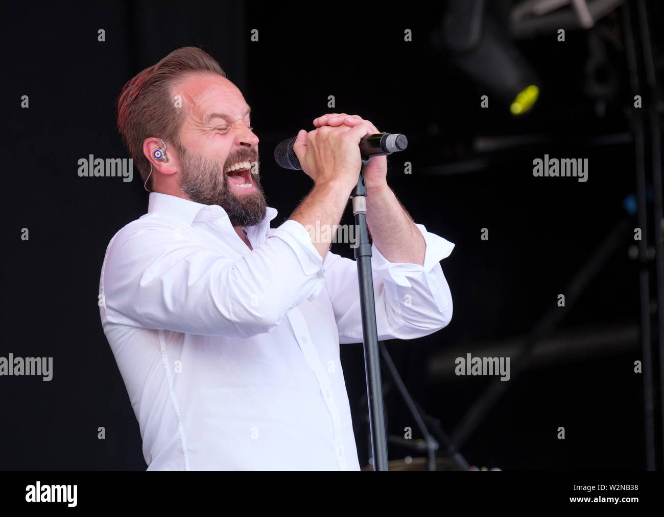 Alfie Boe performing at The Cornbury Music Festival. July 7, 2019 Stock Photo
