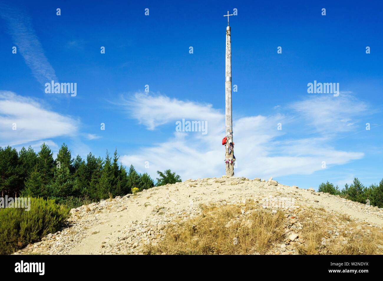 The Iron Cross (Cruz de Hierro) is a cruise that is located at the