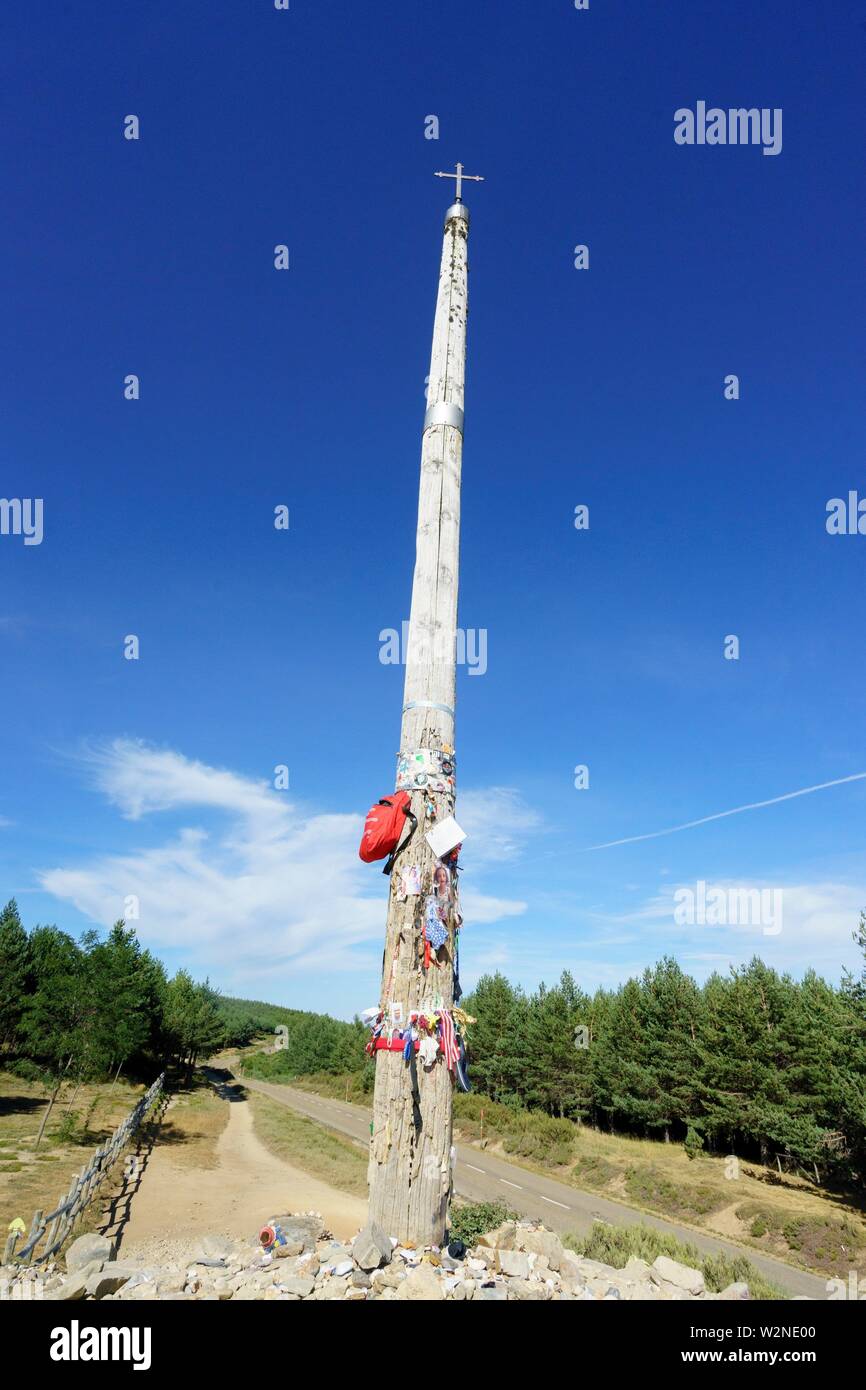 The Iron Cross (Cruz de Hierro) is a cruise that is located at the