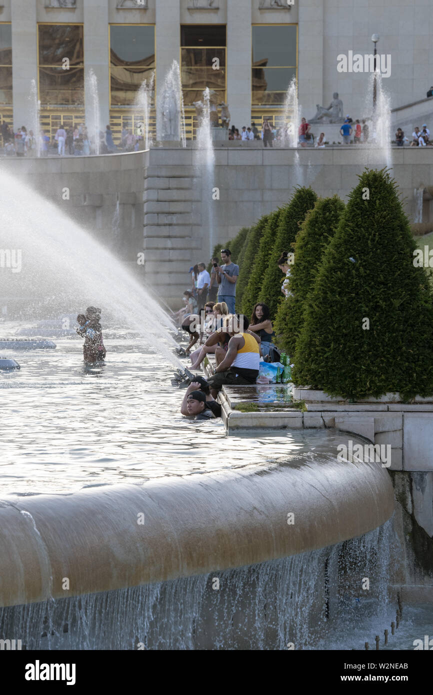 Europe, France, Paris, 2019-06, The Trocadero gardins a popular ...