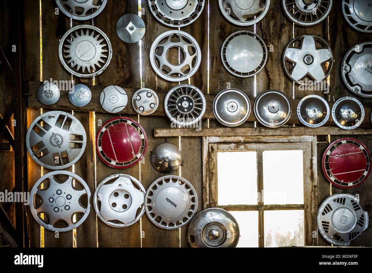 Hubcaps hires stock photography and images Alamy