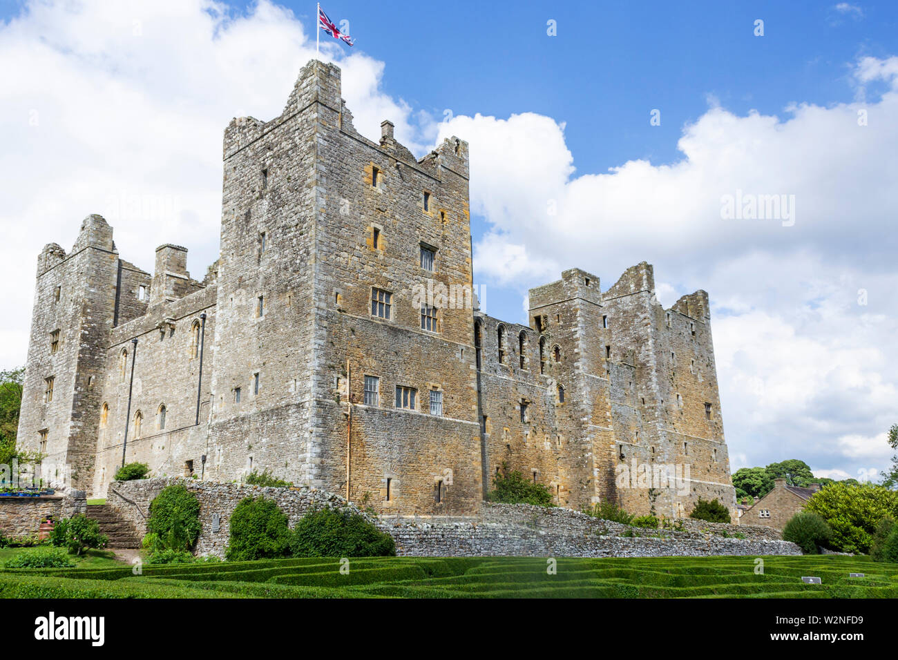 Bolton Castle, Wensleydale, Yorkshire, England. Mary, Queen of Scots was held prisoner at Bolton for six months in 1568. Stock Photo