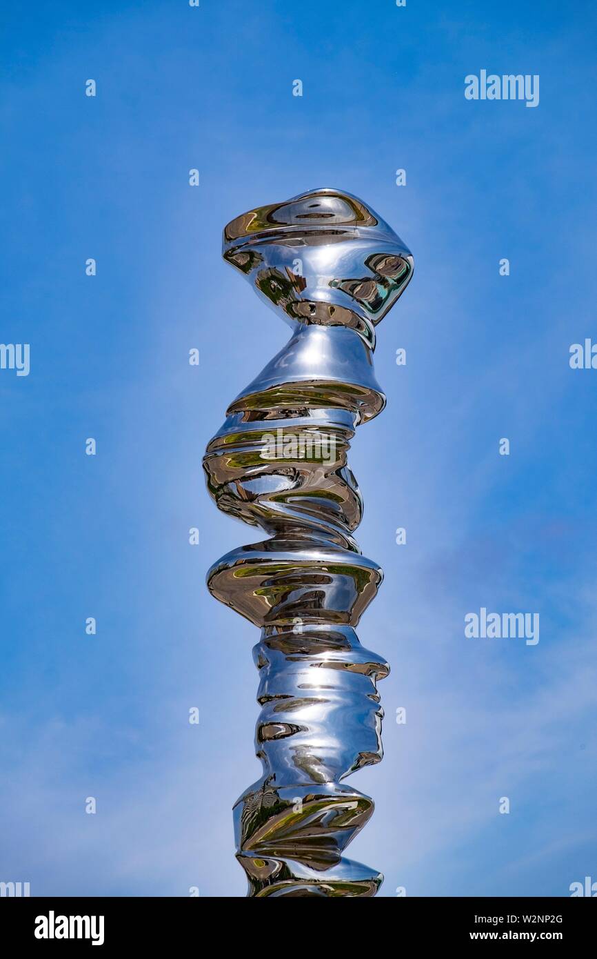 Shiny statue in Valencia, Spain Stock Photo Alamy