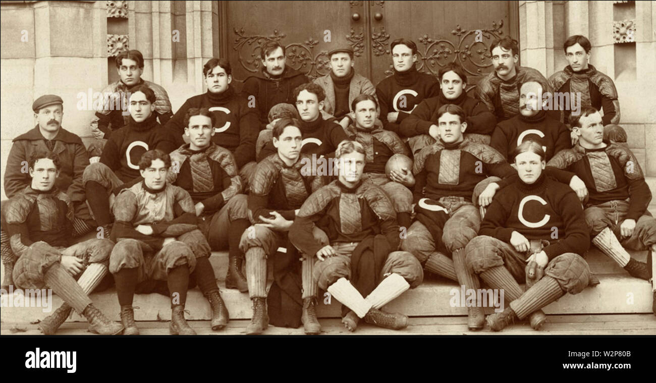 1897 University of Chicago Maroons football team Stock Photo Alamy