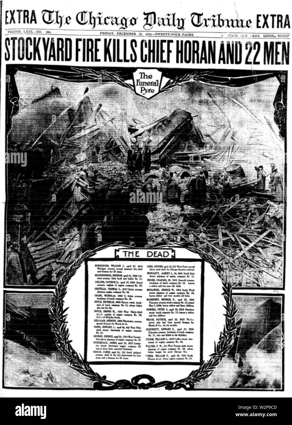 Chicago tribune Black and White Stock Photos & Images - Alamy