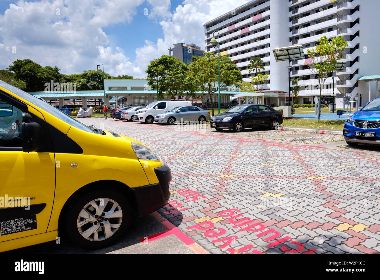 Singapore22 FEB 2019Singapore HDB area public car park view Stock