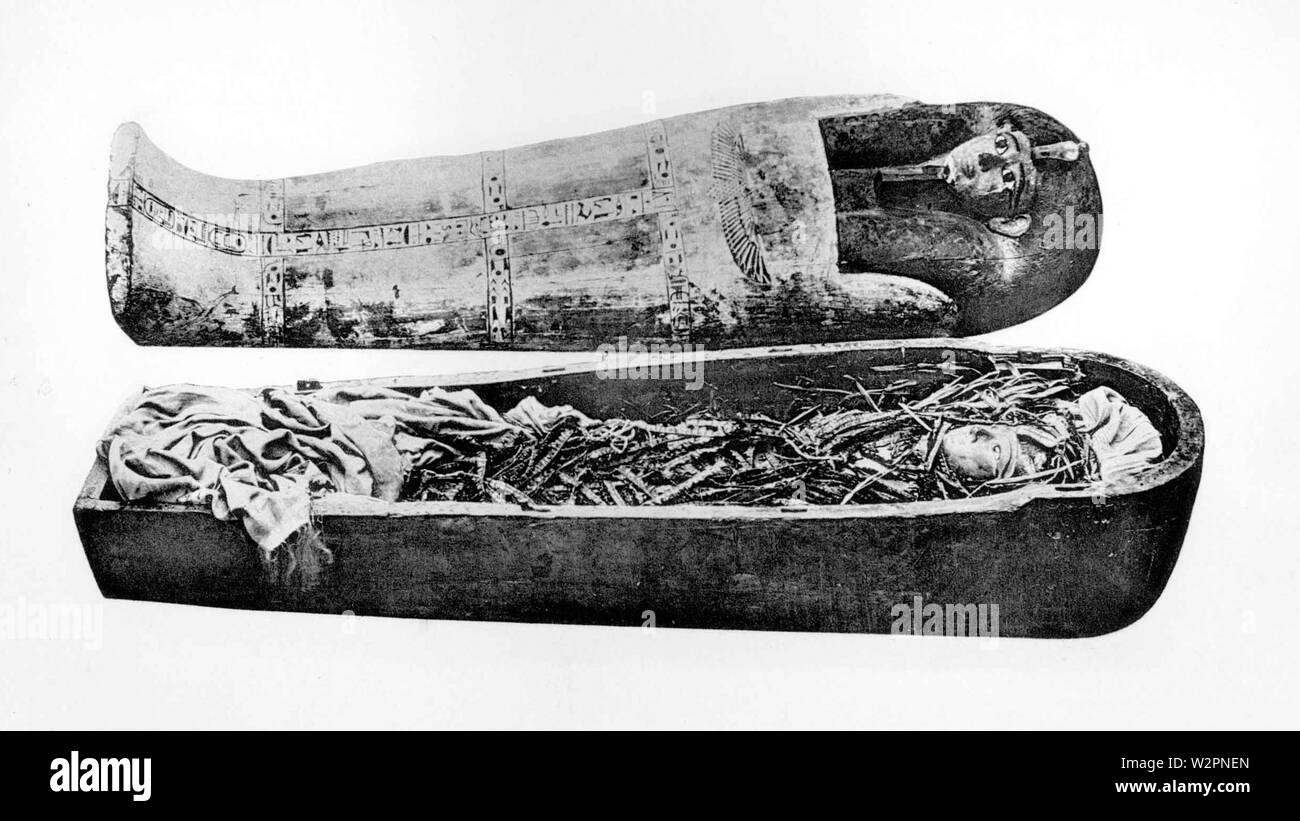Amenhotep I coffin mummy Stock Photo