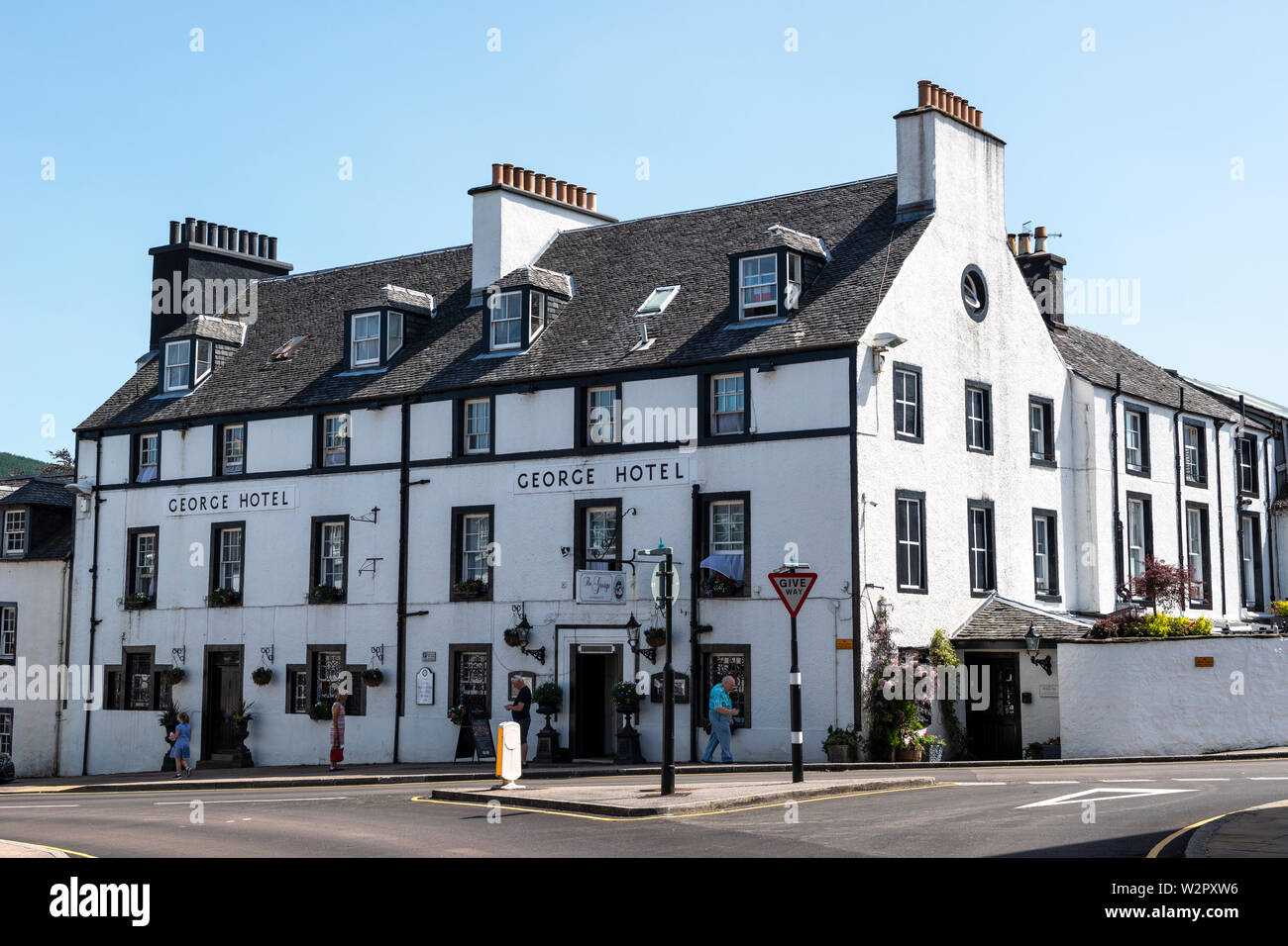 The George Hotel on Main Street in Inveraray, Argyll and Bute, Scotland ...