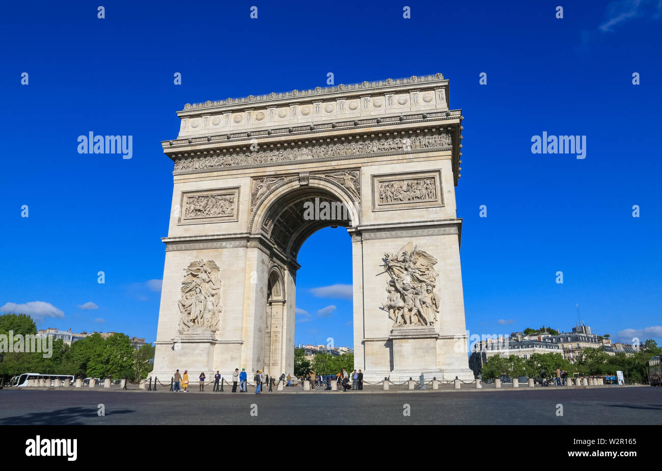 Paris view from triumphal arch hi-res stock photography and images