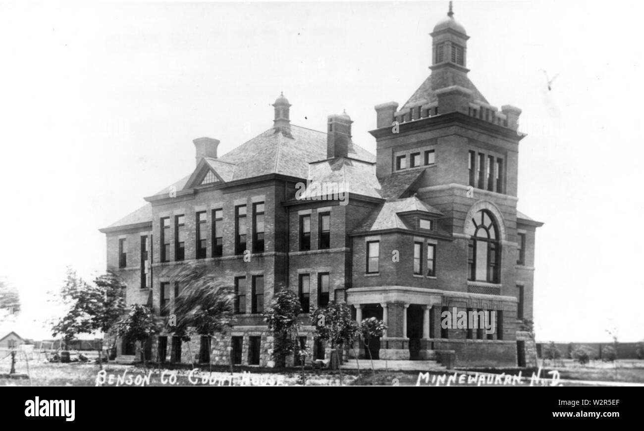 Benson County Courthouse Stock Photo Alamy