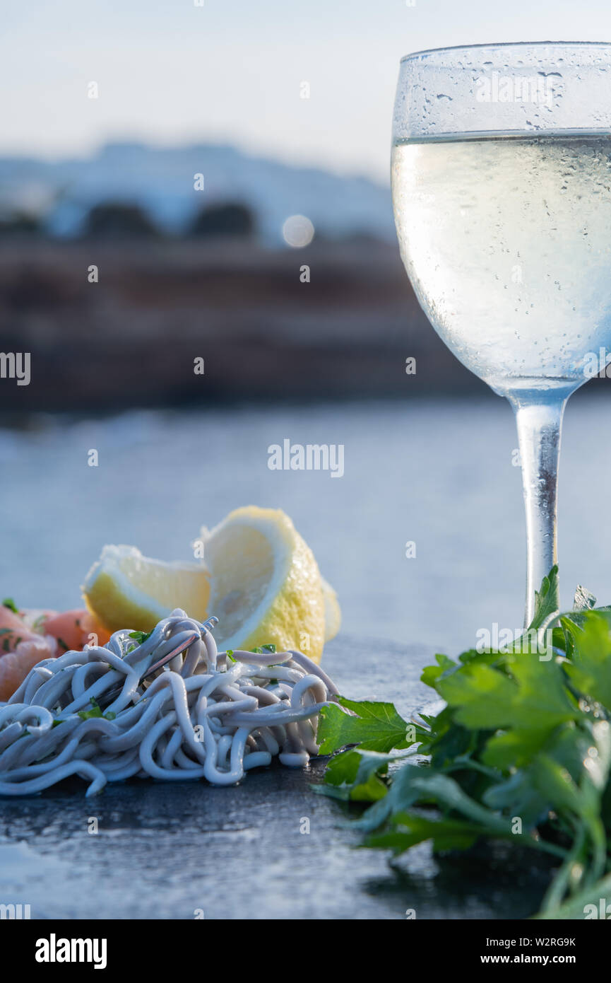 Glass eels dish hires stock photography and images Alamy