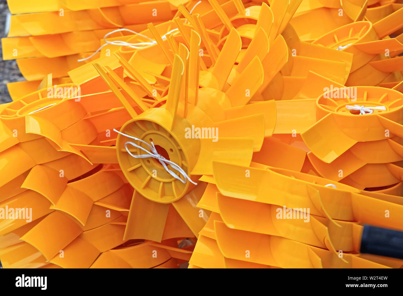 Yellow Car Radiator Car radiator fan hi-res stock photography and images - Alamy