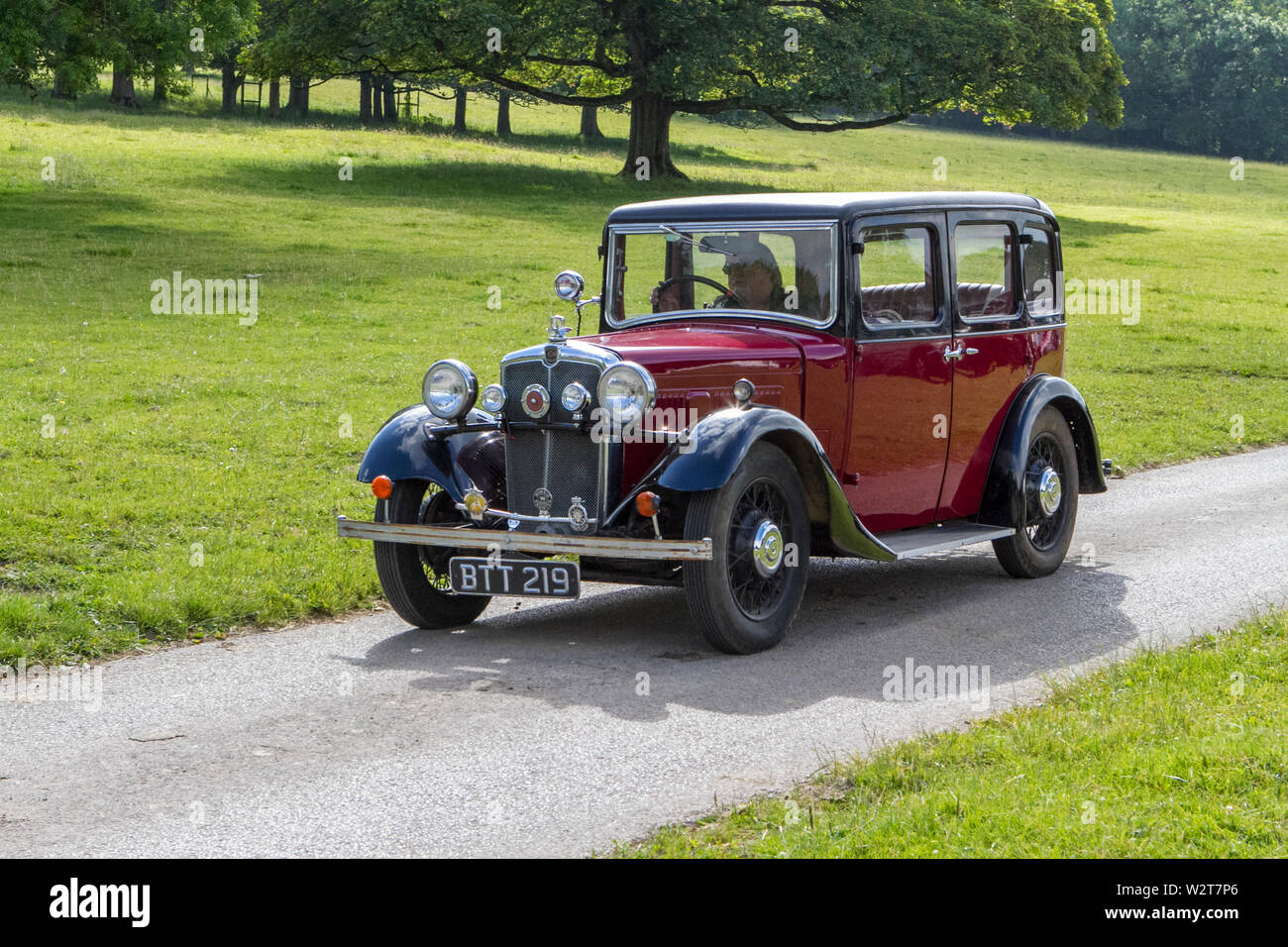 BTT219 austin Vintage classic restored historic vehicles cars arriving at the Leighton Hall car