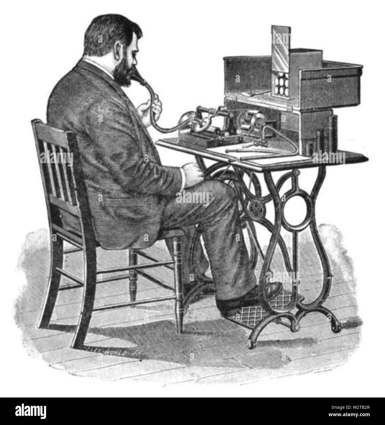 Cylinder phonograph hires stock photography and images Alamy