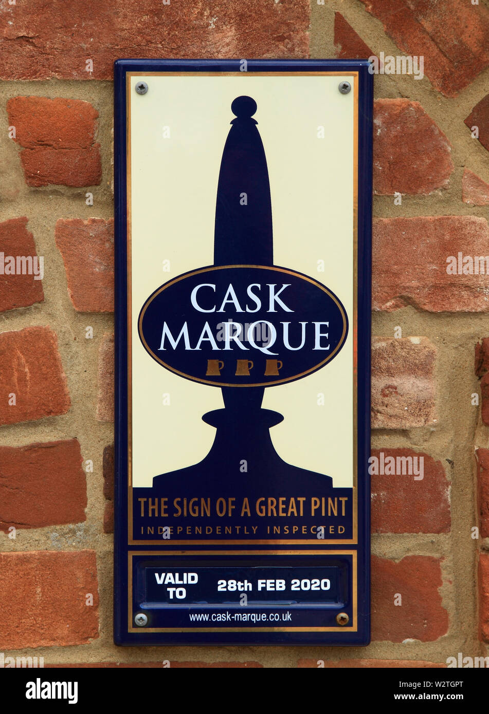 Cask Marque sign, 3 stars, pub, beer rating, cask ale, condition, assessment, real ales, Ancient Mariner pub, Old Hunstanton, Norfolk, England, UK Stock Photo