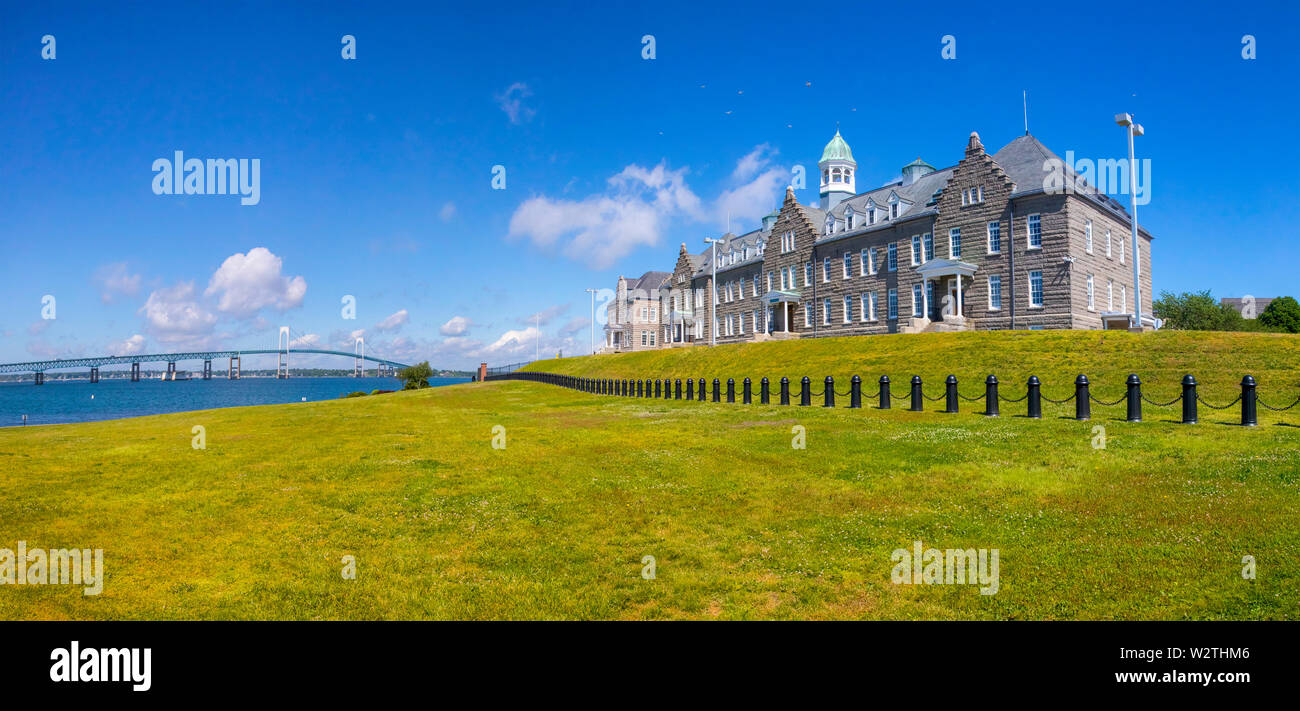 Naval war college and rhode island hi-res stock photography and images ...