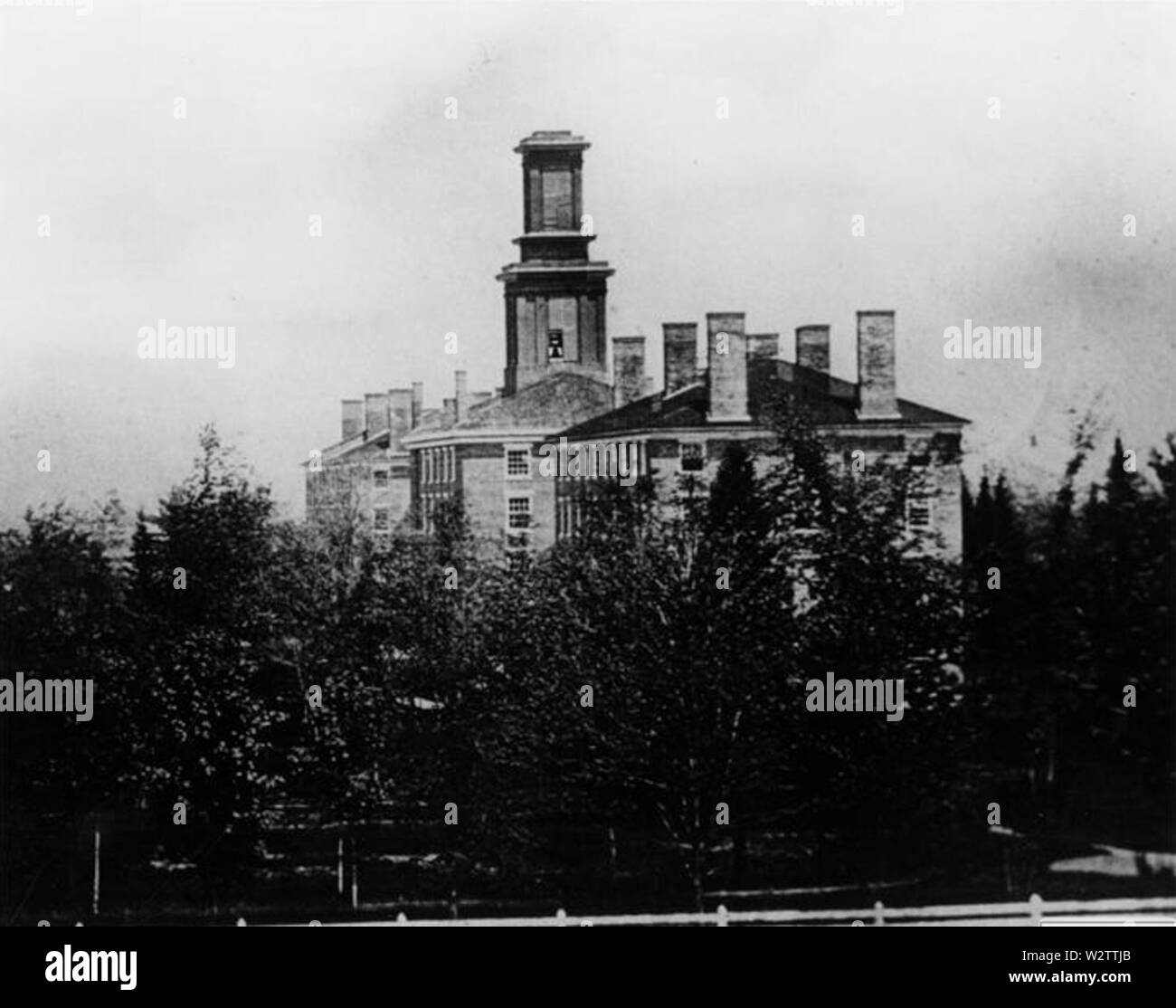 first-known-photograph-of-colby-college-1856-stock-photo-alamy