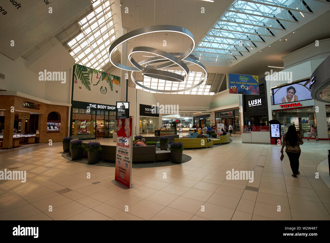 A Shopping Mall within The Westin Hotel, Boston MA Stock Photo - Alamy