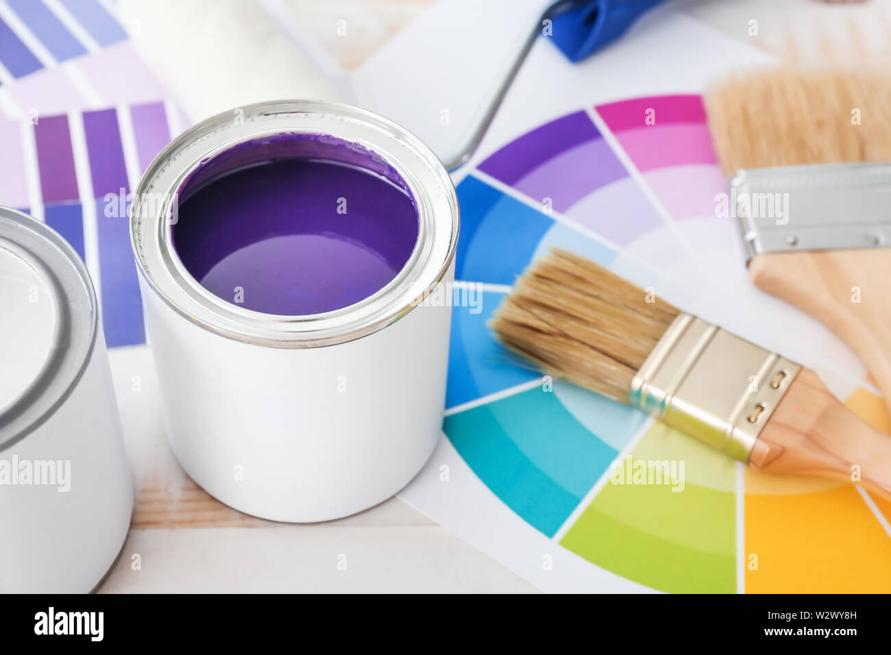 Cans paints palette samples hi-res stock photography and images - Alamy