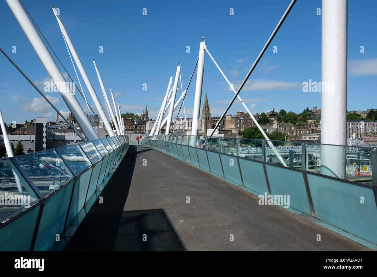 The Forthside Footbridge over the Railway line in Stirling city centre Stirlingshire Scotland Stock Photo