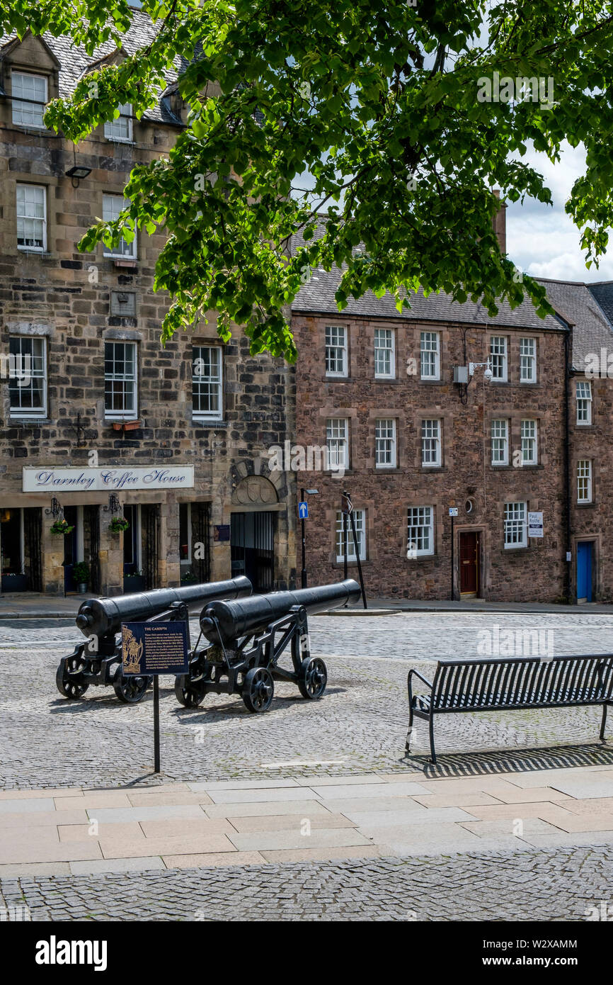 Field Cannons on Broad Street Stirling Stirlingshire Scotland Stock Photo