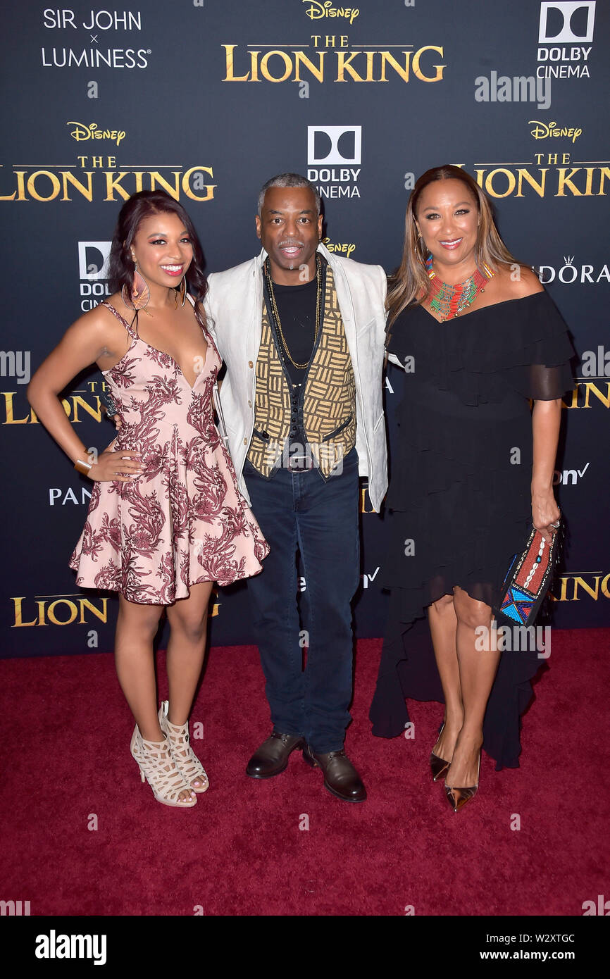LeVar Burton with daughter Michaela Burton and wife Stephanie Cozart Burton  at the world premiere of the movie 'The Lion King' at the Dolby Theater.  Los Angeles, 09.07.2019 | usage worldwide Stock
