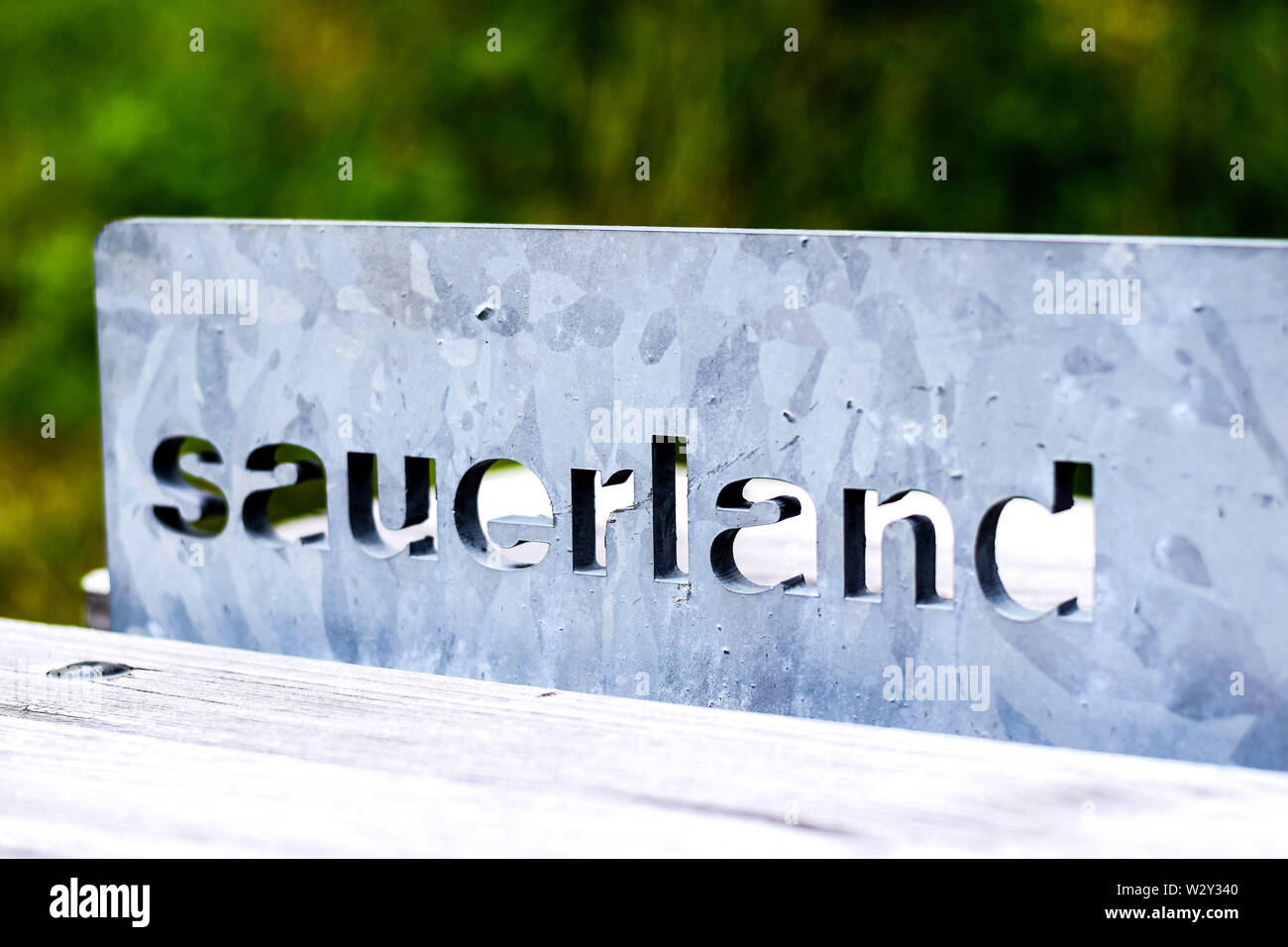 Sauerland Schild Name Schriftzug aus Metall Stock Photo