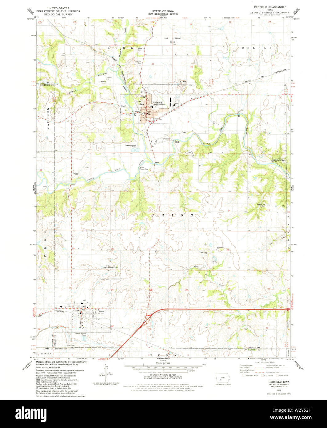 USGS TOPO Maps Iowa IA Redfield 175413 1982 24000 Restoration Stock