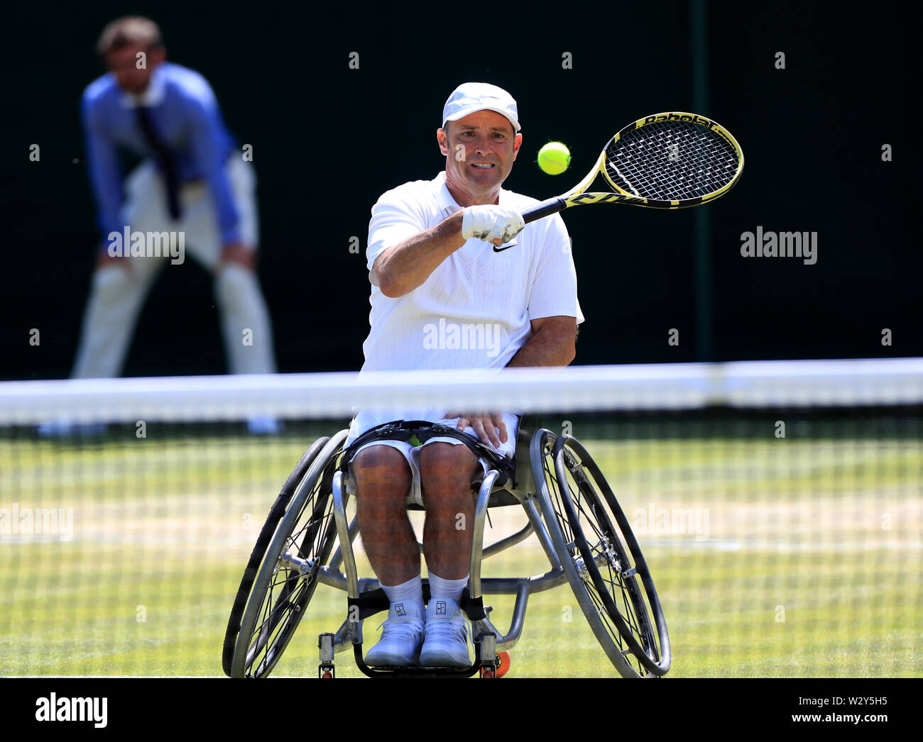 Andy Lapthorne in action in the Men's Quad Wheelchair Singles on day ten of  the Wimbledon Championships at the All England Lawn Tennis and Croquet  Club, Wimbledon Stock Photo - Alamy