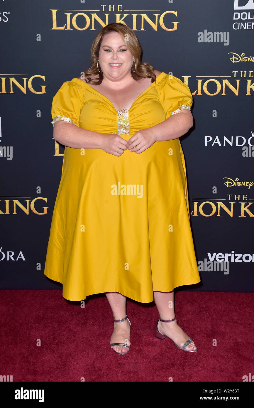 Chrissy metz american horror story hi-res stock photography and images ...