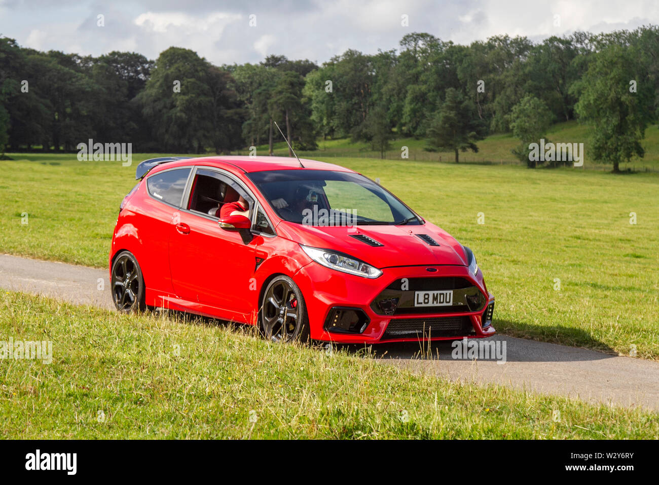 L8mdu 2014 Red Ford Fiesta St 2 Turbo At The Classic Car Rally Held On Sunday