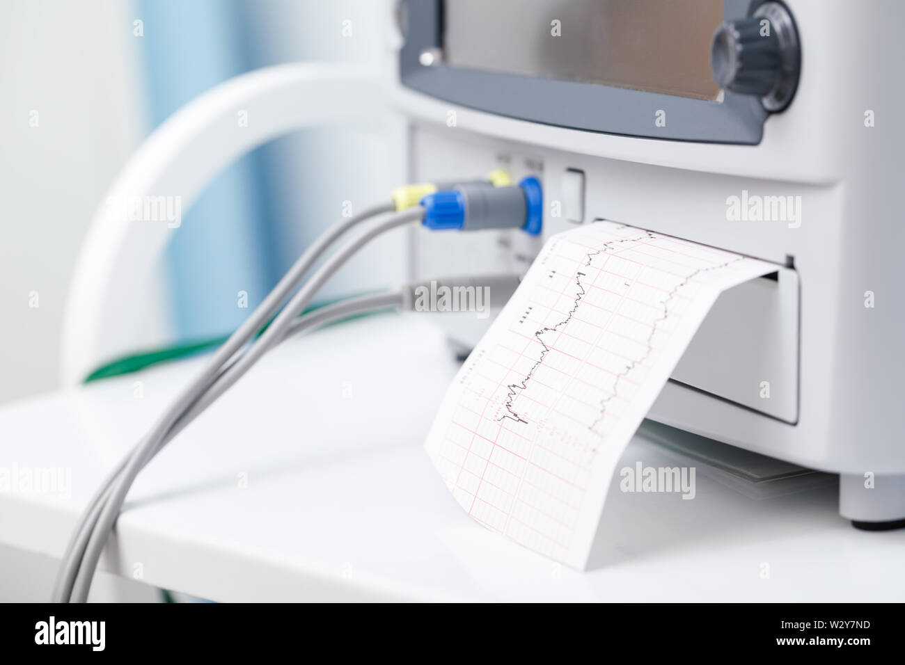 Fetal heart rate hi res stock photography and images Alamy