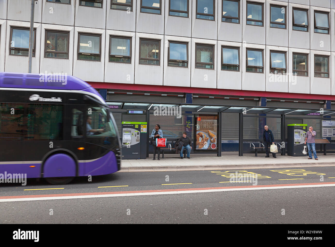 Ireland, North, Belfast, Glider bus stop on May Street Stock Photo Alamy