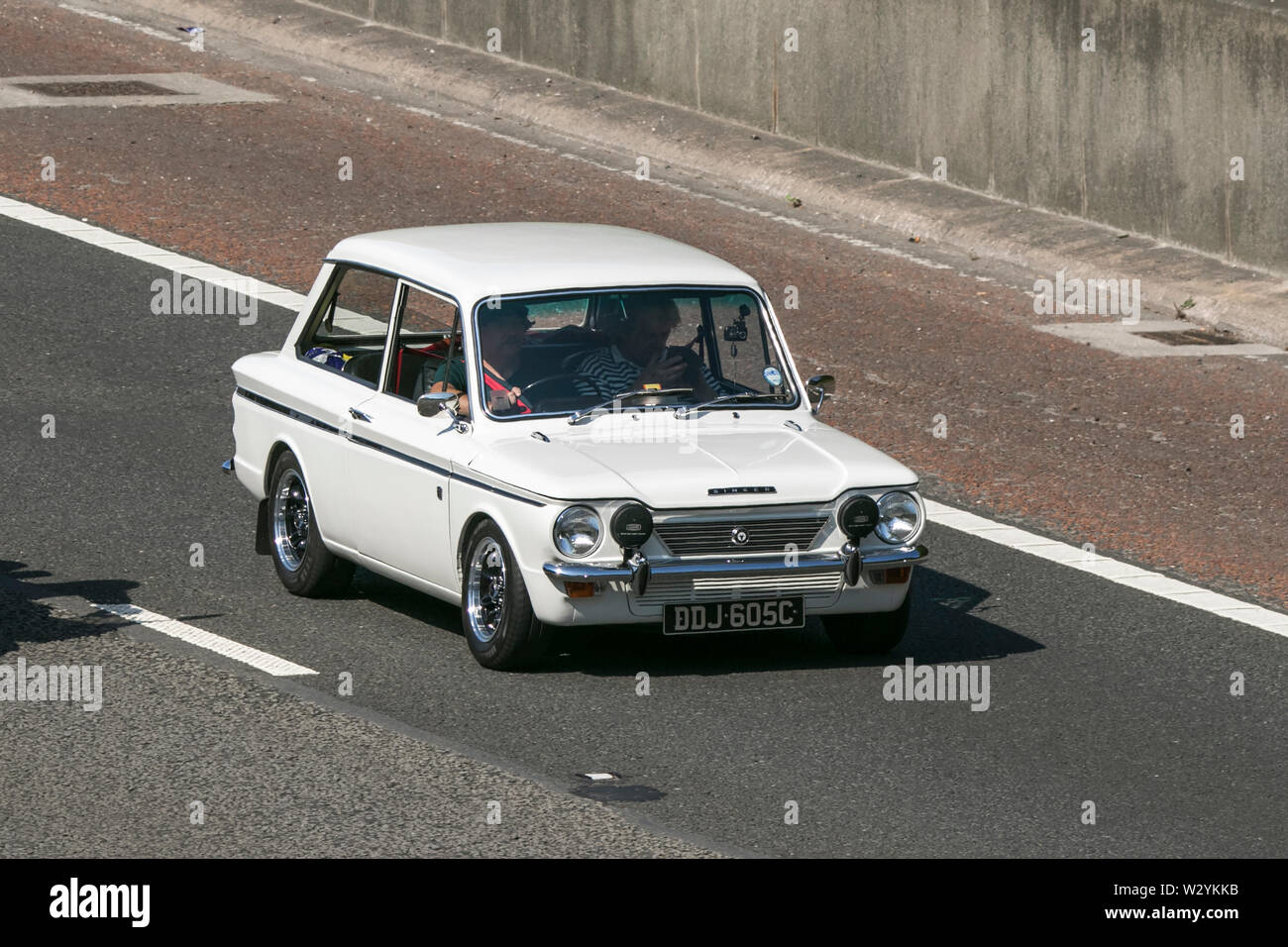 Singer Chamois Rally Singer chamois hi-res stock photography and images - Alamy