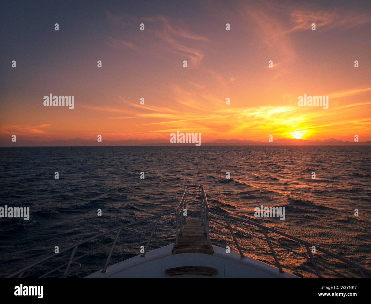 Firey red sunset sky hi-res stock photography and images - Alamy