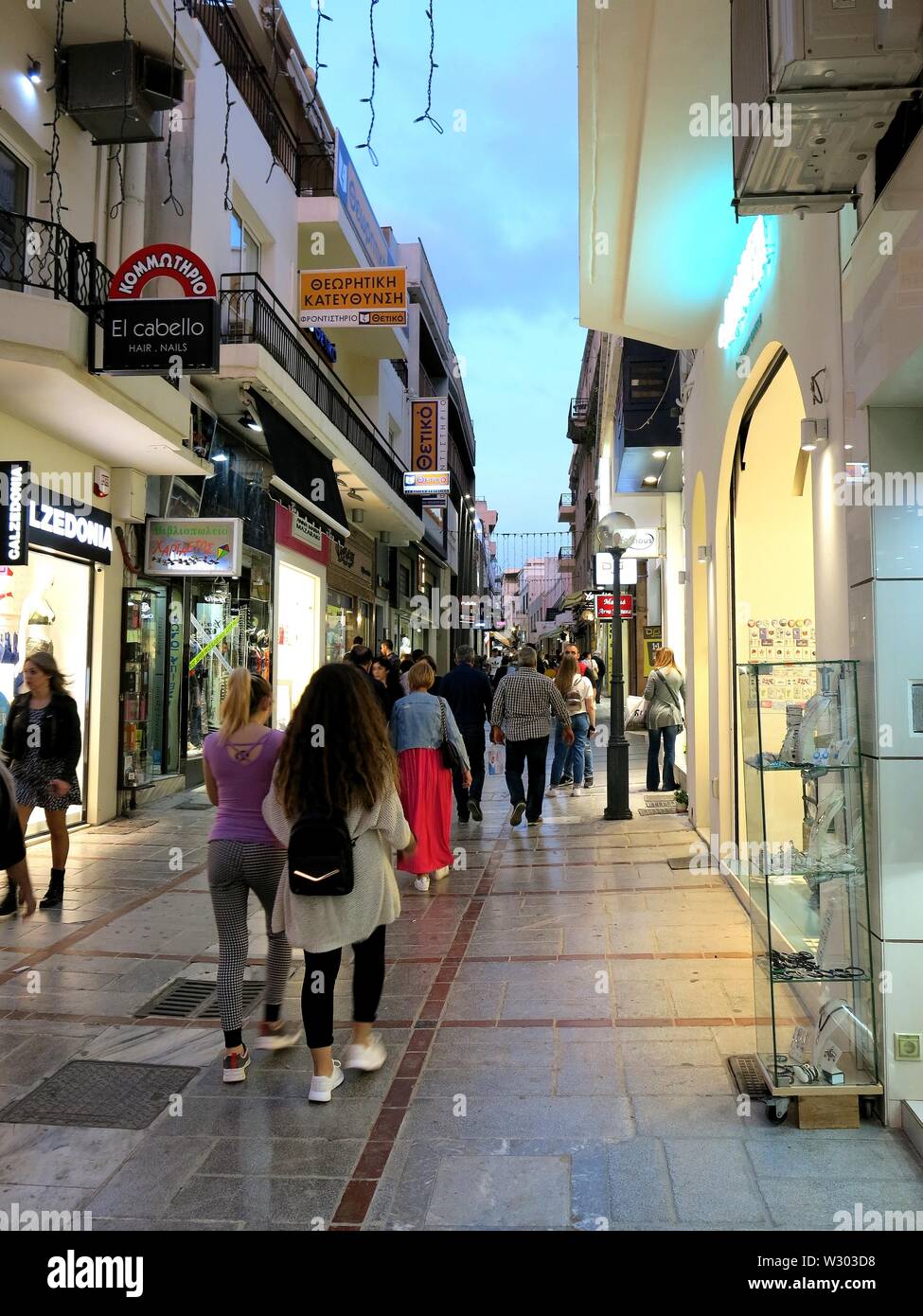 Street Life Heraklion Greece High Resolution Stock Photography and Images -  Alamy